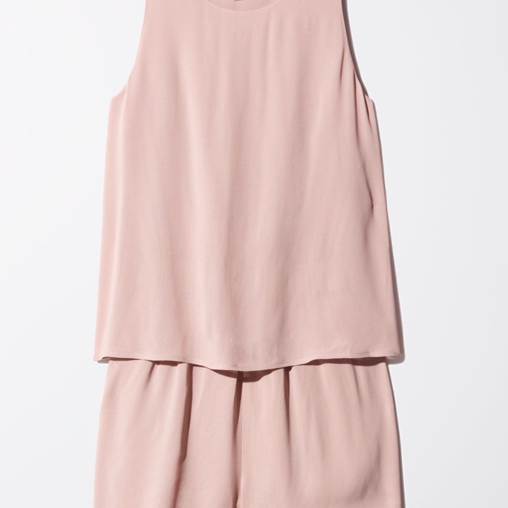 Aritzia Babaton Donachie Romper
